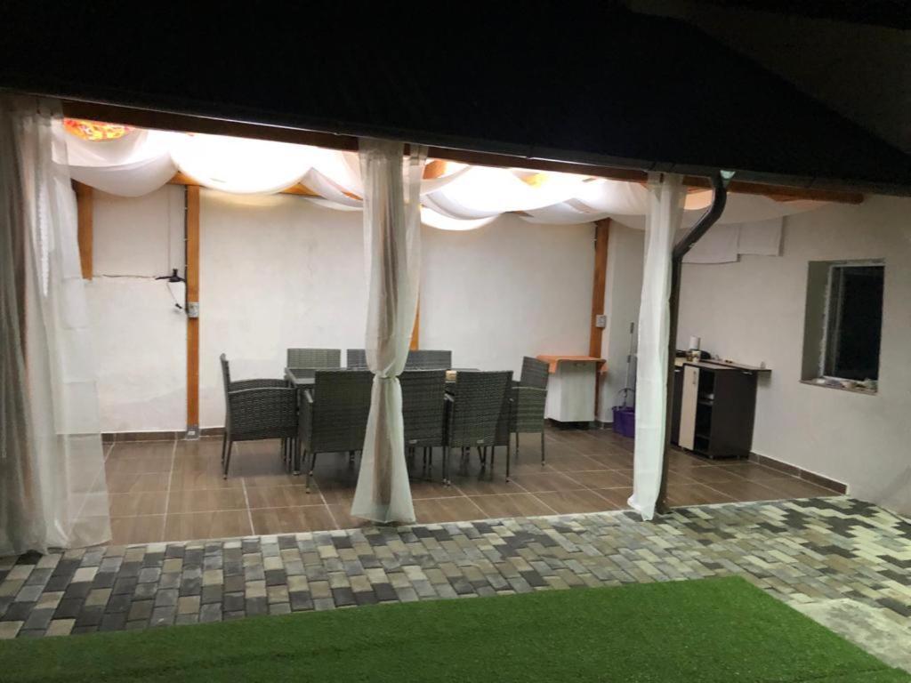 Casa Anastasia-Constanta Delfinariu エクステリア 写真